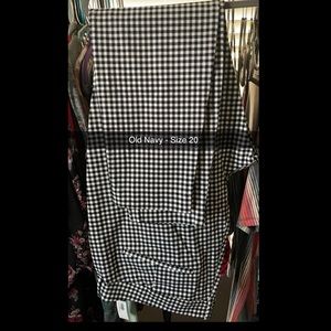 Old Navy Pants - Pixie Pants - White - Size 20 - NWT